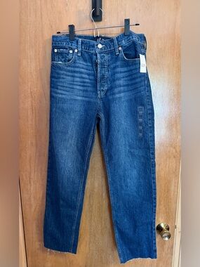 GAP Women's High-Rise Cheeky Straight Jeans — Dark Indigo Blue